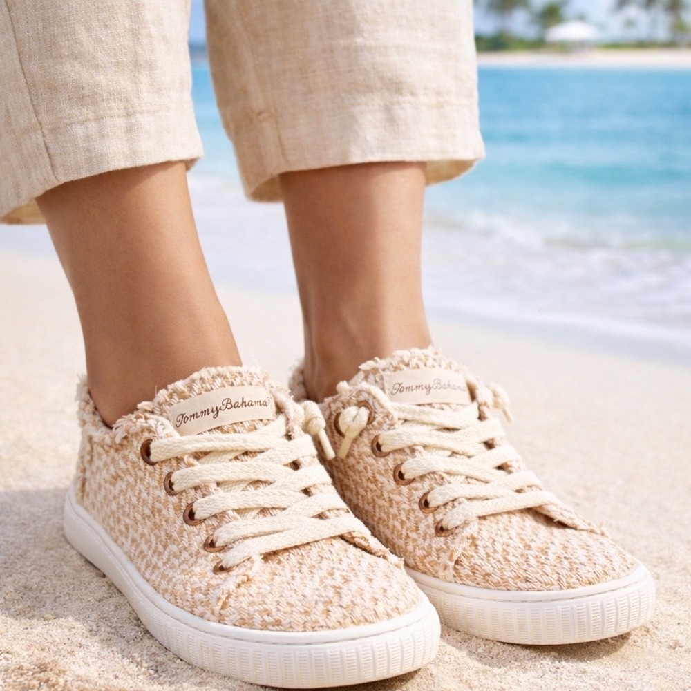 Tommy Bahama Woven Coastal Sneakers Size 6.5 Super Soft Cushioned Comfort Costal